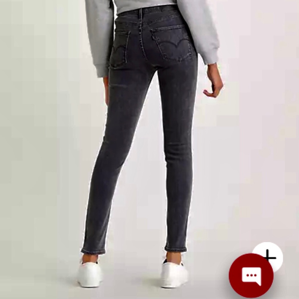 Levi’s 721 high rise skinny jeans